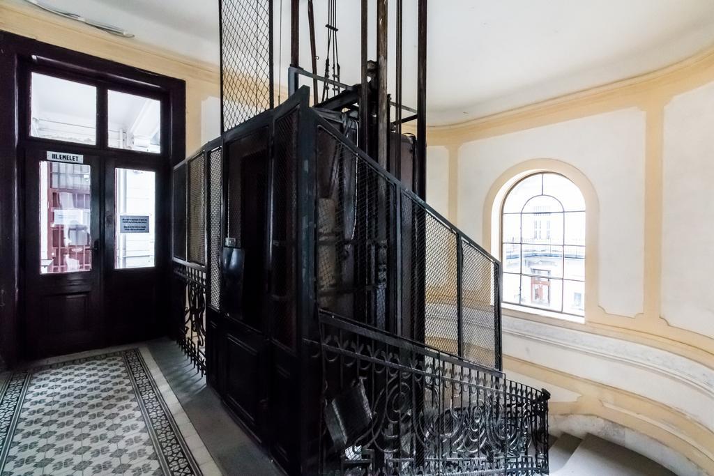 Bpr Opera Lux Treasure Lejlighed Budapest Eksteriør billede